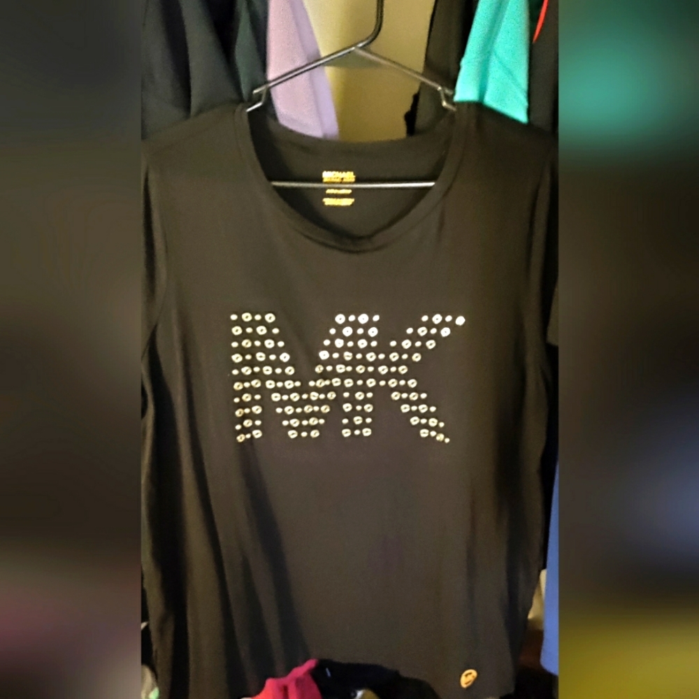 Michael Kors women's T Shirt, Size 1X, Worn ONCE, EXCELLENT CONDITION!